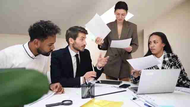 AI投资:能否实现财富增长?新手指南与风险应对