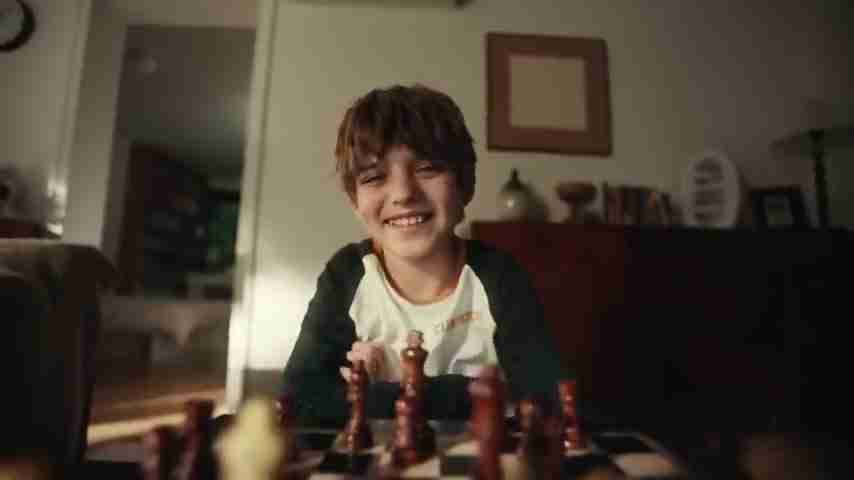 Yonbo 智能机器人评测：家庭陪伴、教育辅导与情感支持