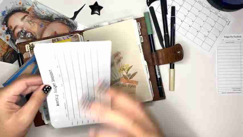 打造个性化十月手账：万圣节主题与实用技巧