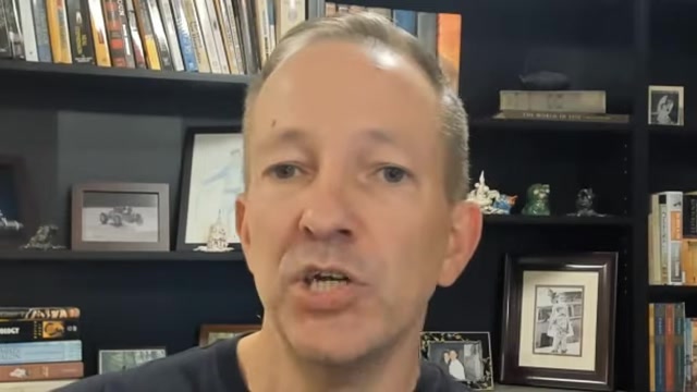 AI提升协作效率，视频转SOP更轻松