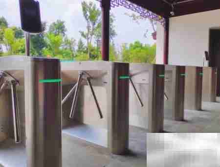 智能门禁助力景区人流管控