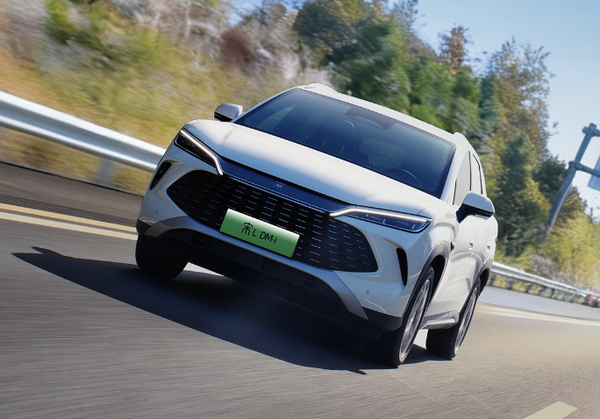 2025年中国汽车出口将超800万辆