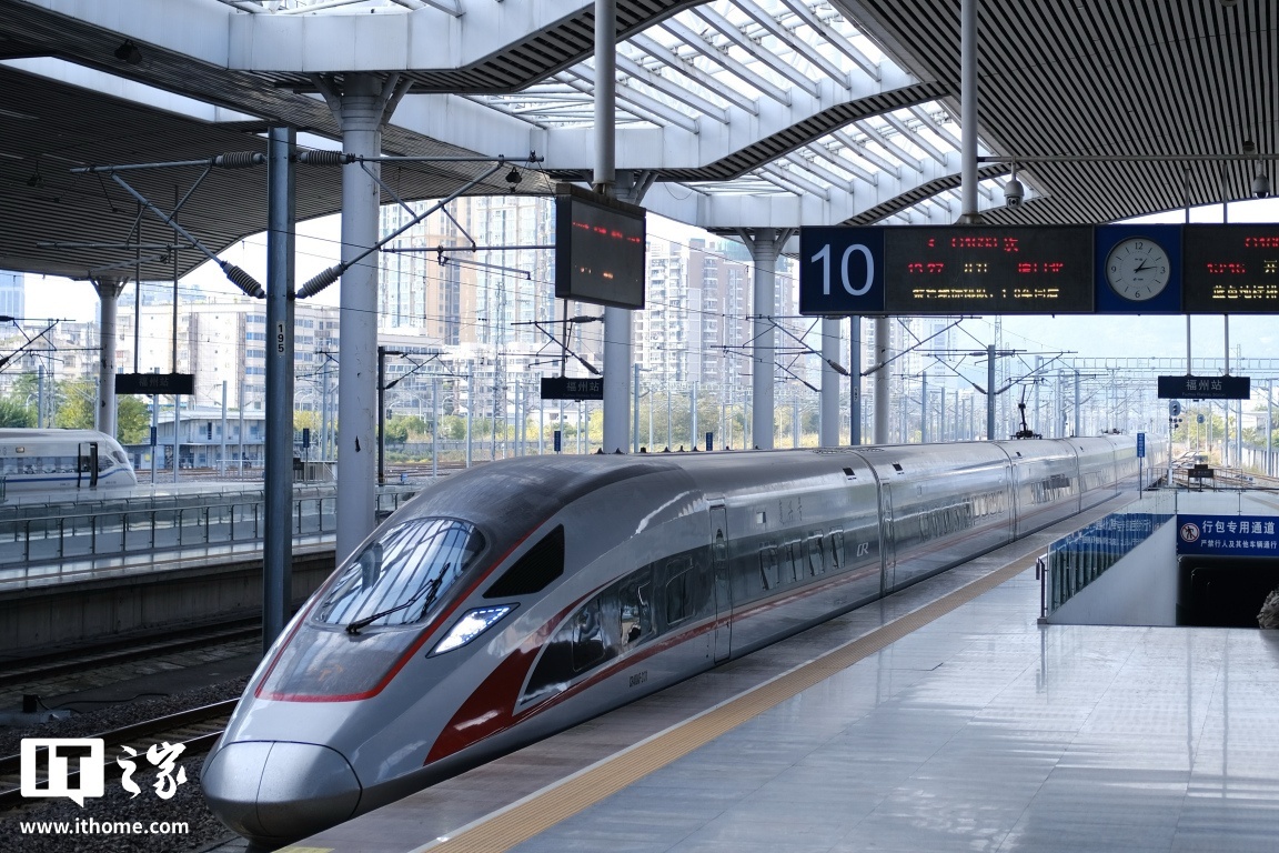 2025铁路发送量突破45亿，增长6.4%