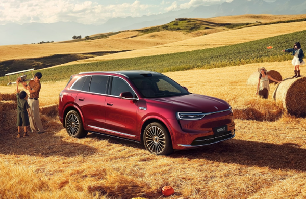 赛力斯发布智能体专利，提升行驶稳定性