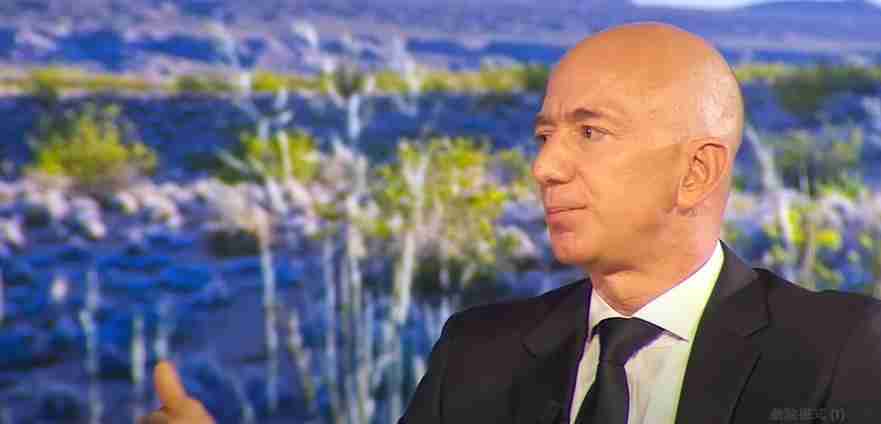 贝佐斯说家里的电脑之后会变古董！硬体太贵 未来恐只能租云端