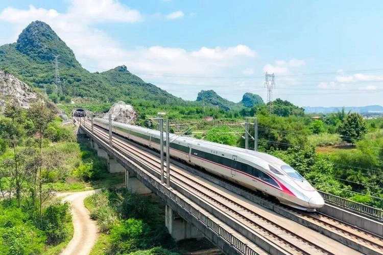 没带身份证怎么坐高铁 忘带身份证坐高铁方法