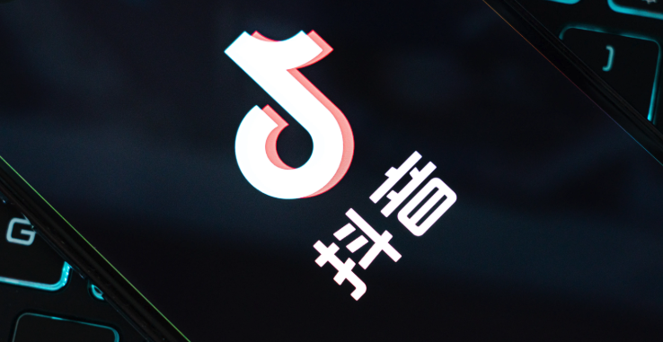 抖音浏览量数据从哪里获取？如何通过内容提升关注度？