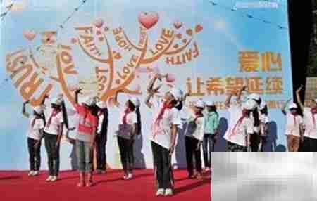 德艺双馨：艺术家的修养之道