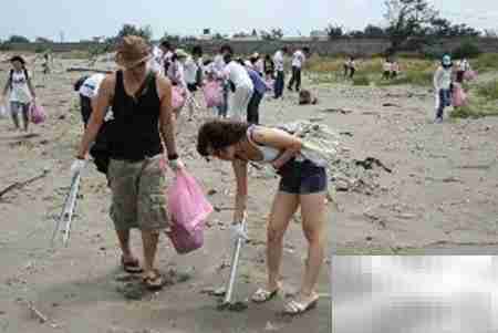 德艺双馨：艺术家的修养之道