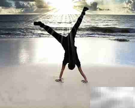 宅男健身指南：轻松在家练出好身材