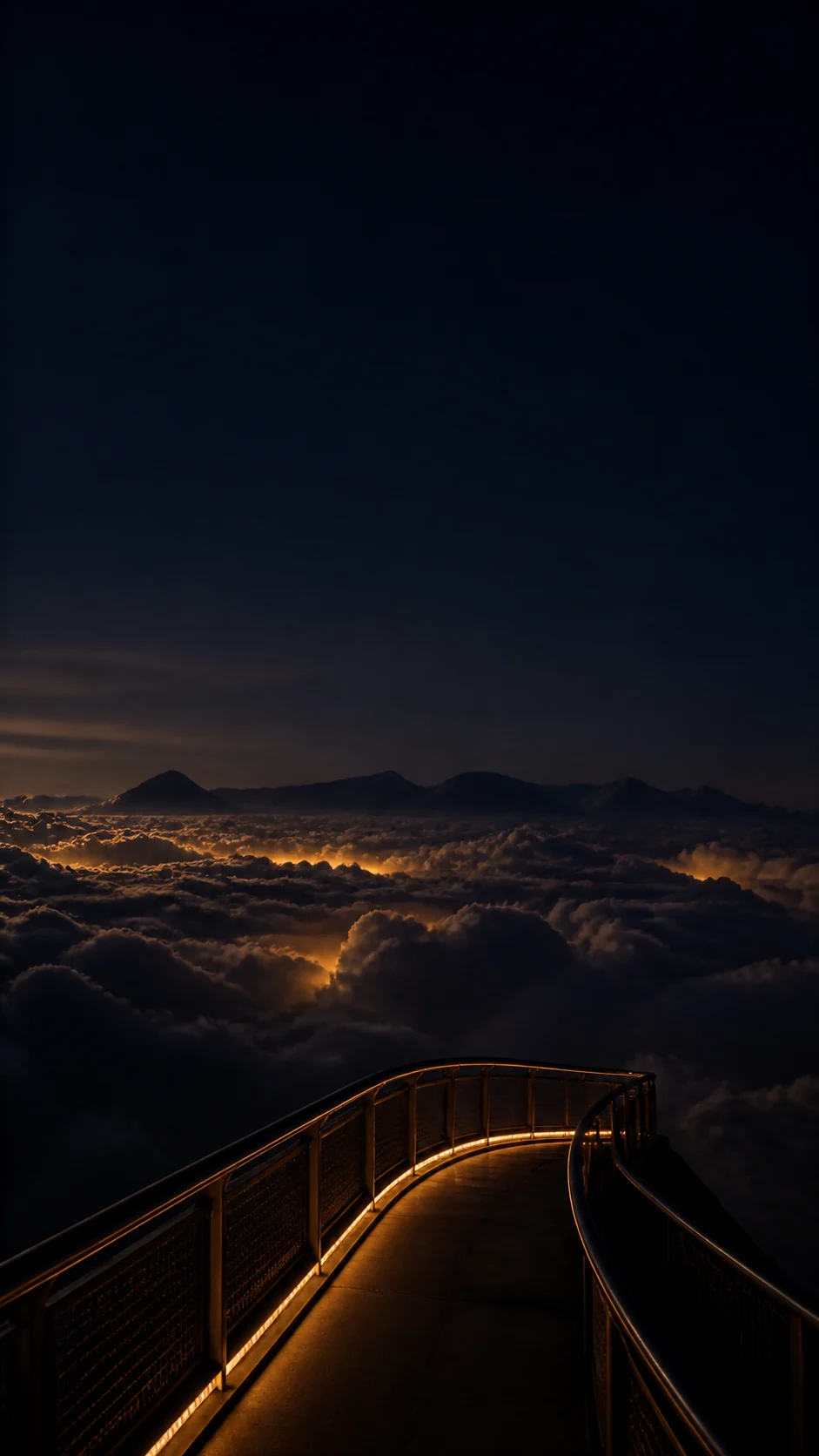 夜航云海观景台手机壁纸提示词：深蓝星轨与琥珀灯带变体
